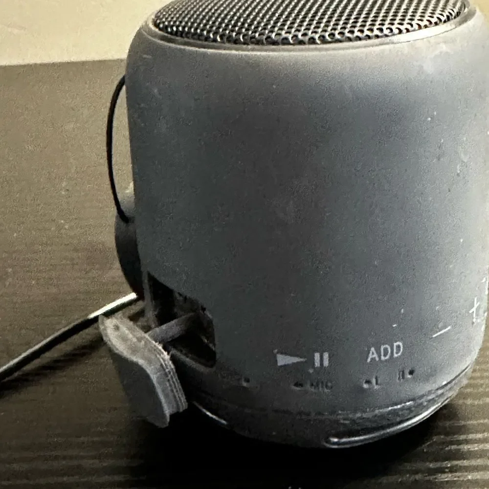 Sony SRS-XB10 Wireless Bluetooth speaker - Black